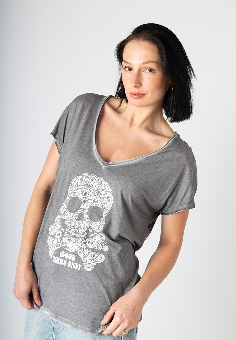 Camiseta Calavera Cachemira Negra