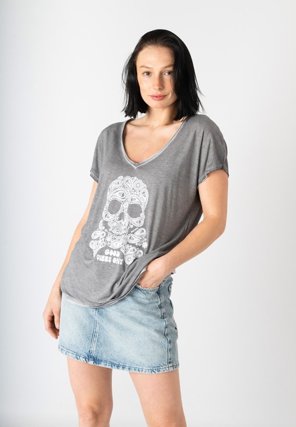 Camiseta Calavera Cachemira Negra