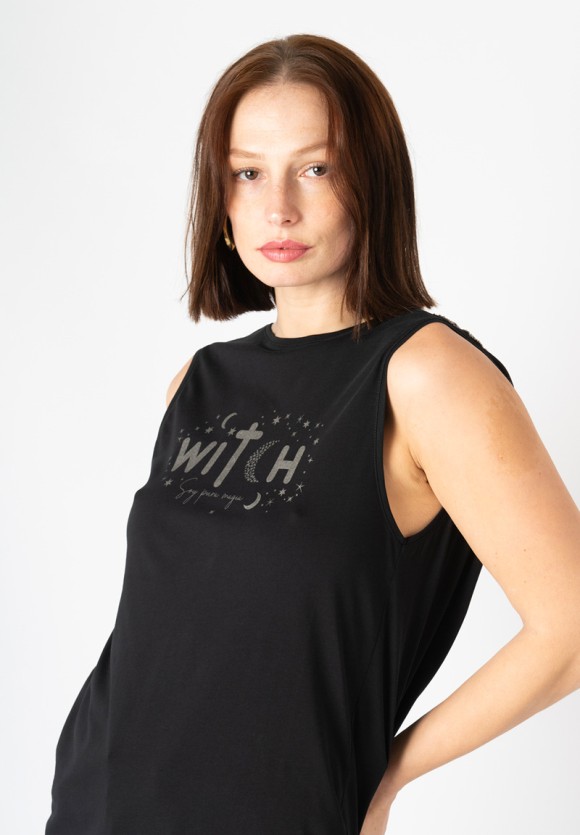 Camiseta Witch negra