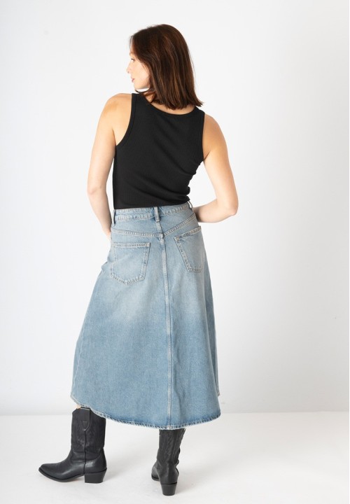 Top Mosqueteras negro