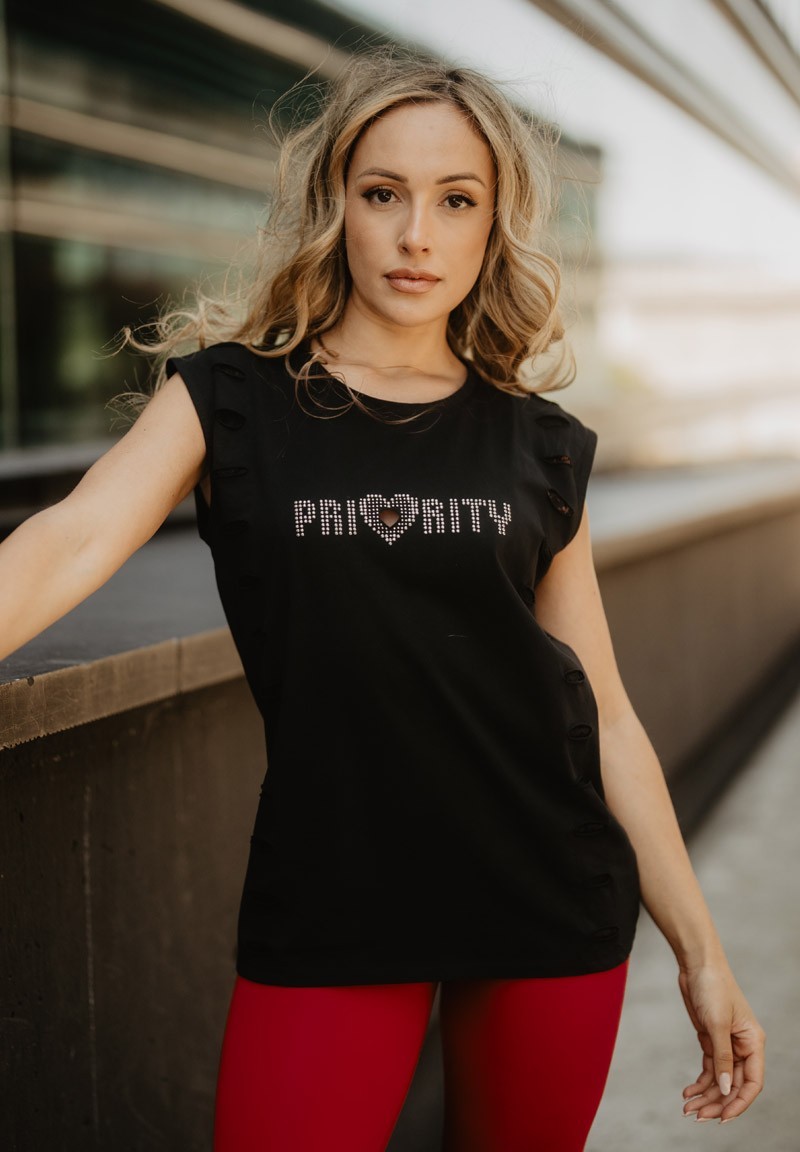 Camiseta Priority