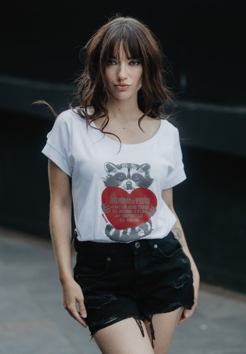 Camiseta Mapache Corazón