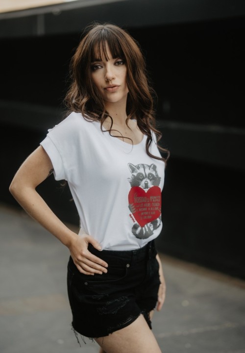 Camiseta Mapache Corazón