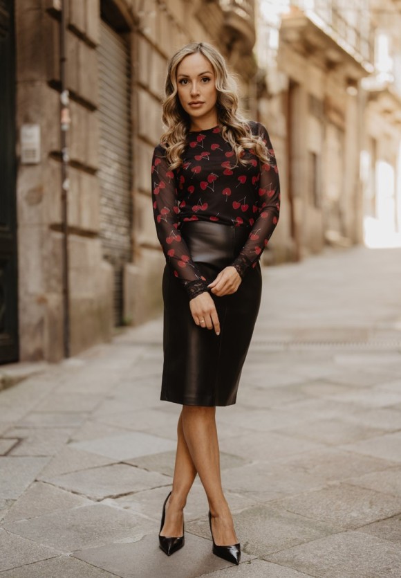 Camiseta Manga Larga Cerezas