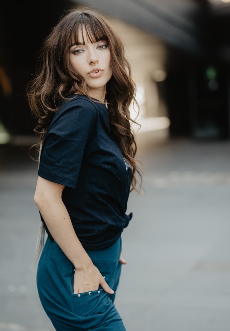 Camiseta negra Animosa Punk