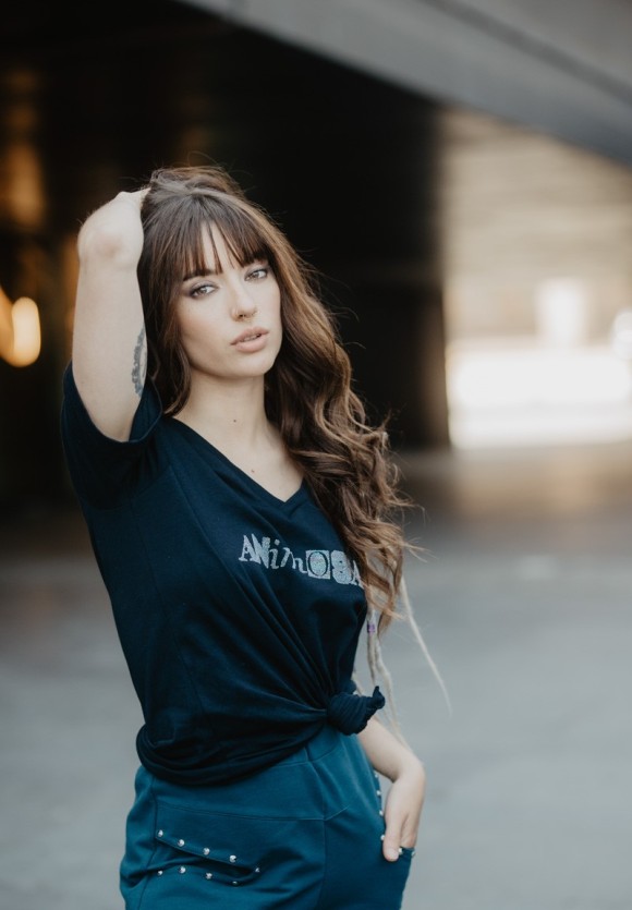 Camiseta negra Animosa Punk