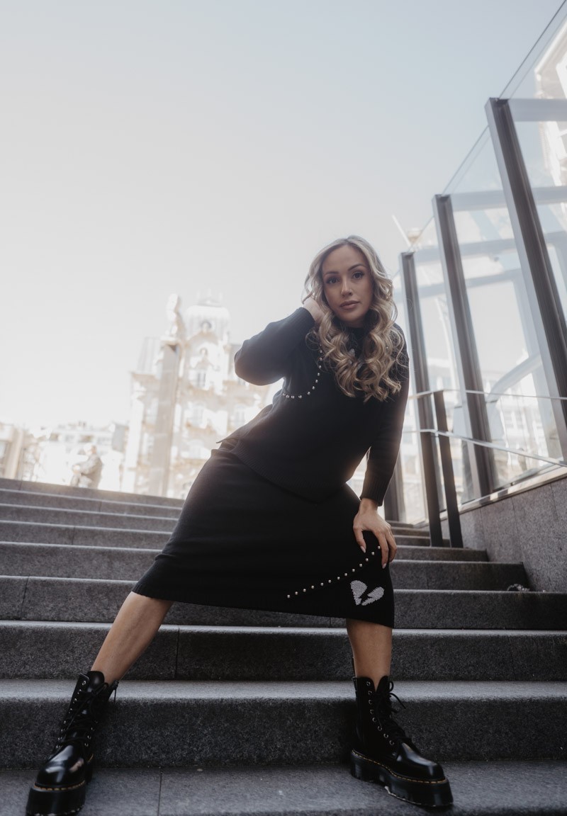 Falda Corazón Rayo punto negra