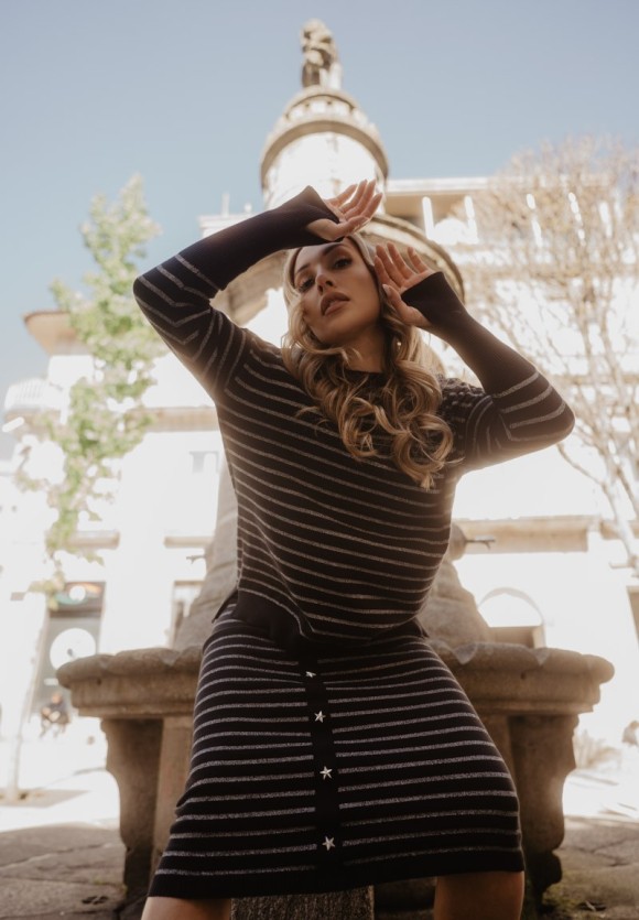 Falda Rayas Estrellas punto negra