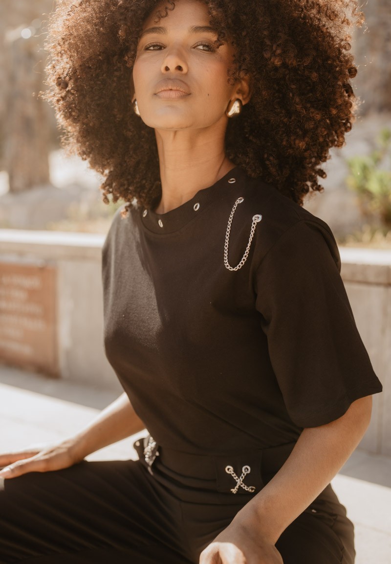 Camiseta Cadena negra