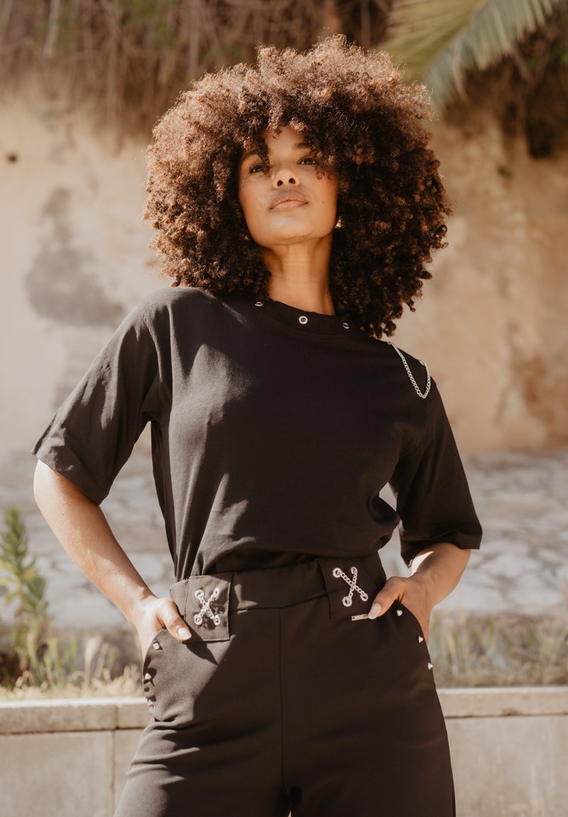 Camiseta Cadena negra