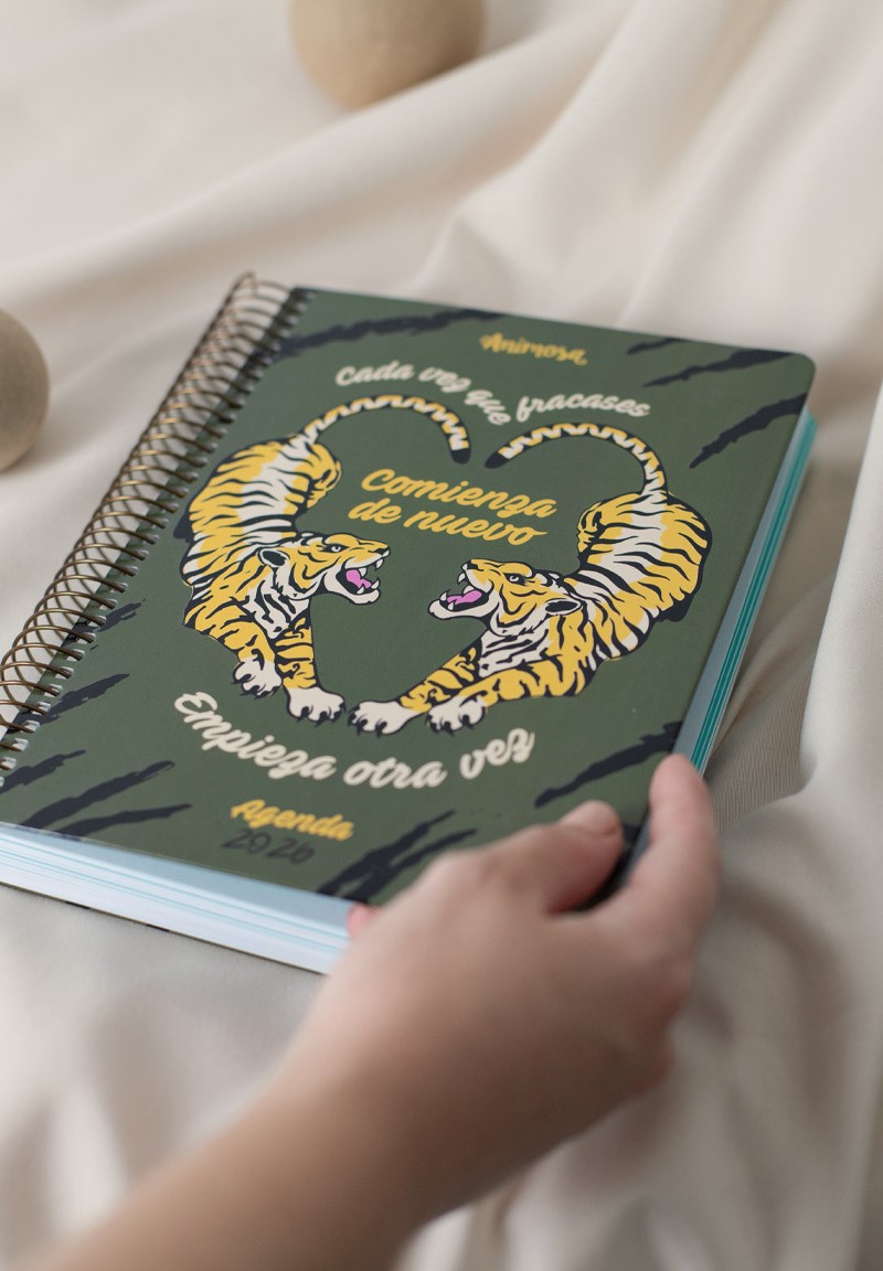 Agenda 2026 A5 Diaria Anne Comienza