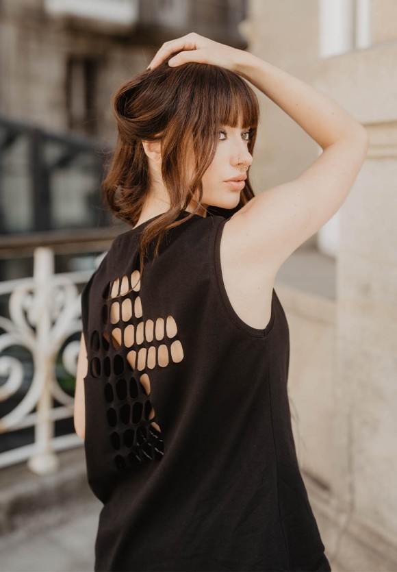 Camiseta cruz Sor Juana Inés