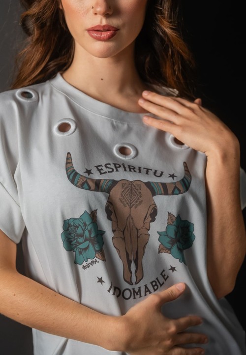 Camiseta Indomable