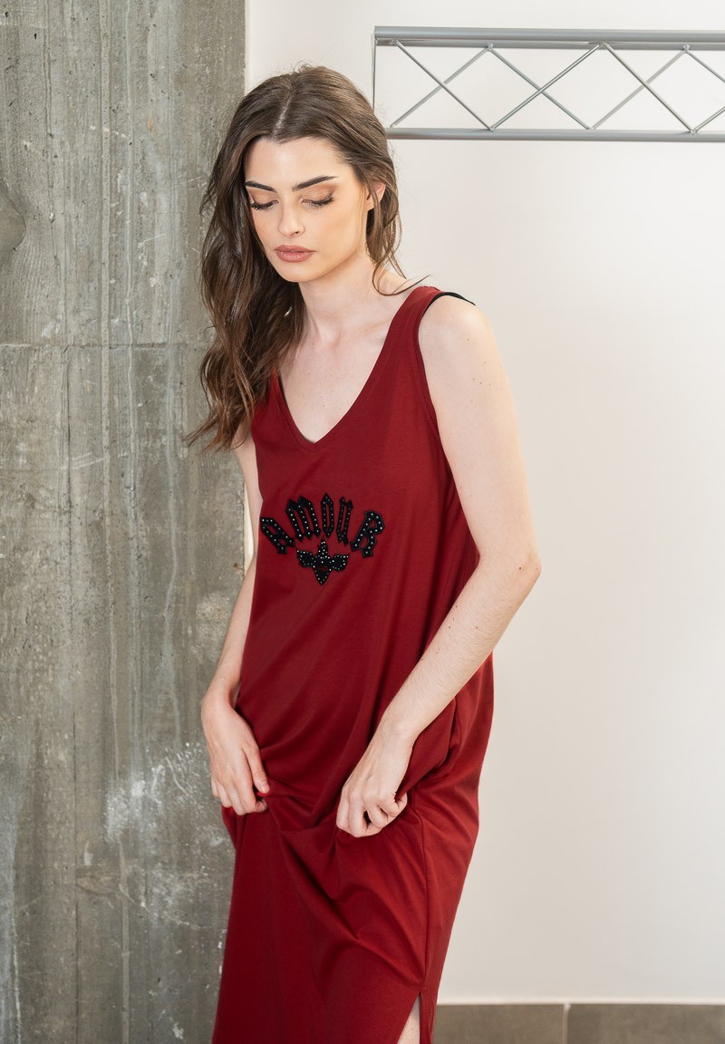 Vestido largo de cuello en V con la palabra Amour | Animosa