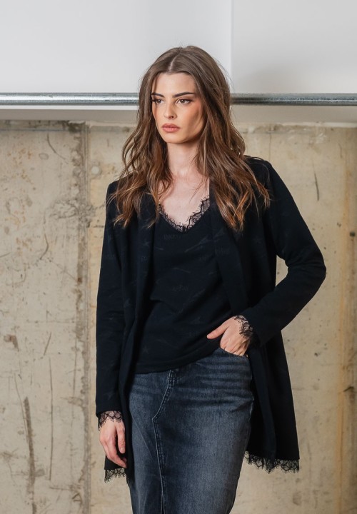 Blazer con hombreras y estampado rockero | Animosa
