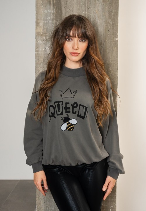 Sudadera con ilustración y el mensaje Queen Bee | Animosa