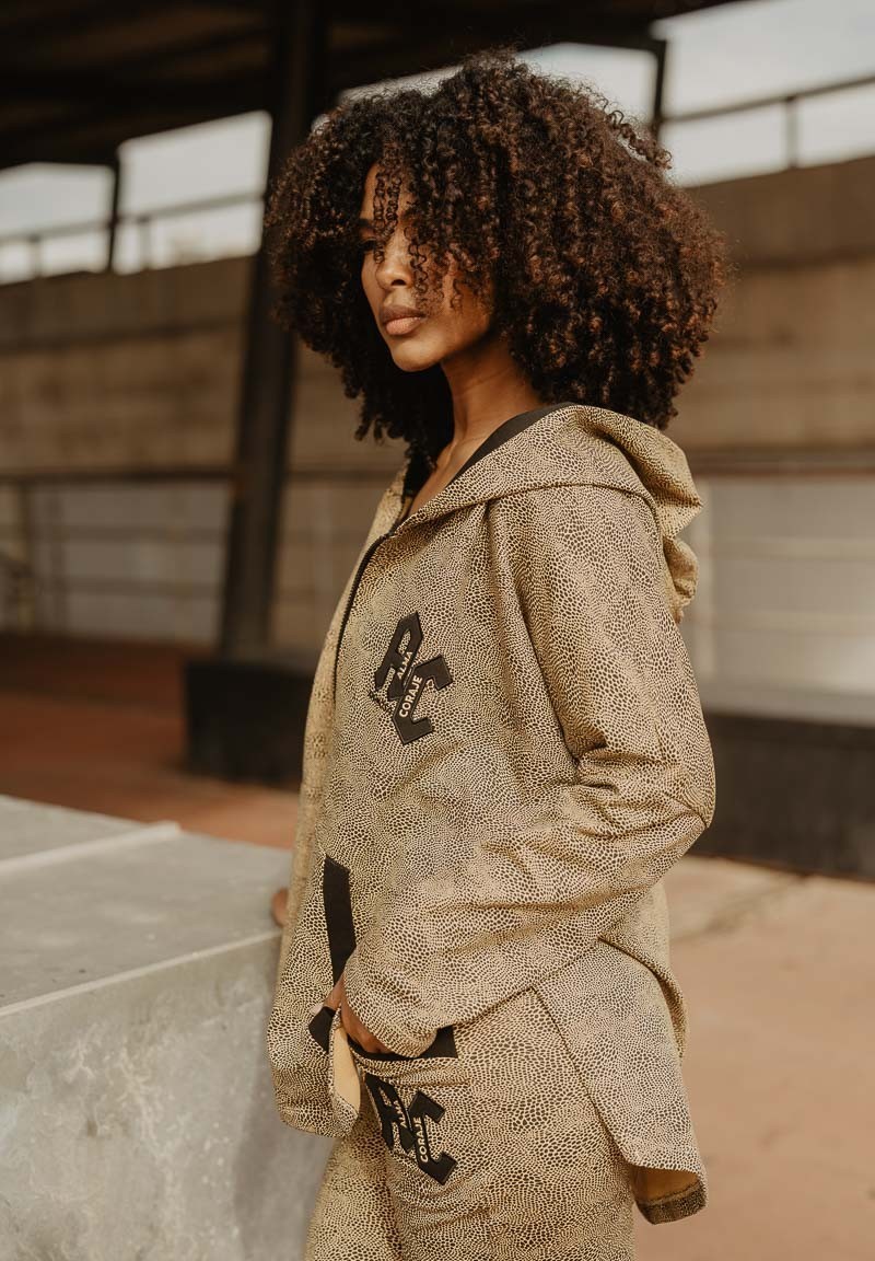 Chaqueta animal print de serpiente con las letras AC | Animosa