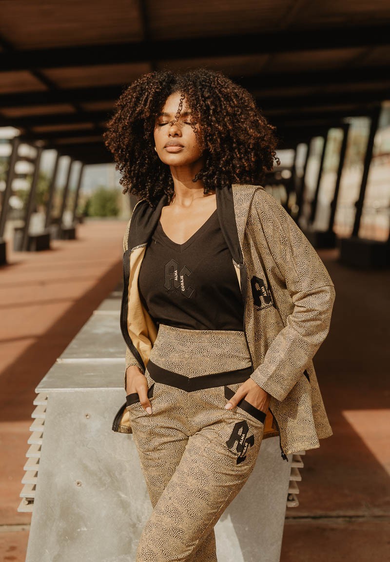 Chaqueta animal print de serpiente con las letras AC | Animosa