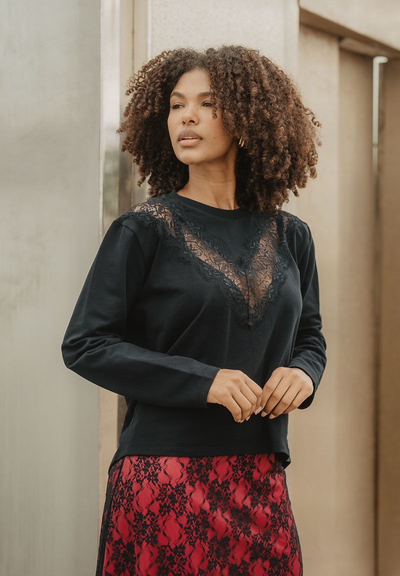 Sudadera con pico de encaje Reina de corazones | Animosa