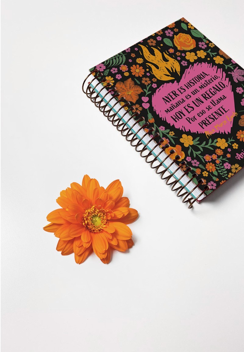 Cuaderno Din A6 Hoy es un regalo espiral | Animosa