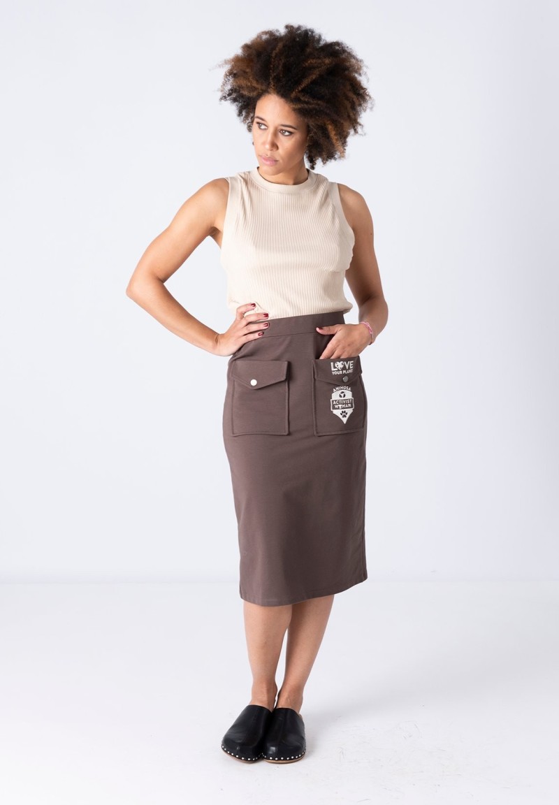 Falda Activist Woman