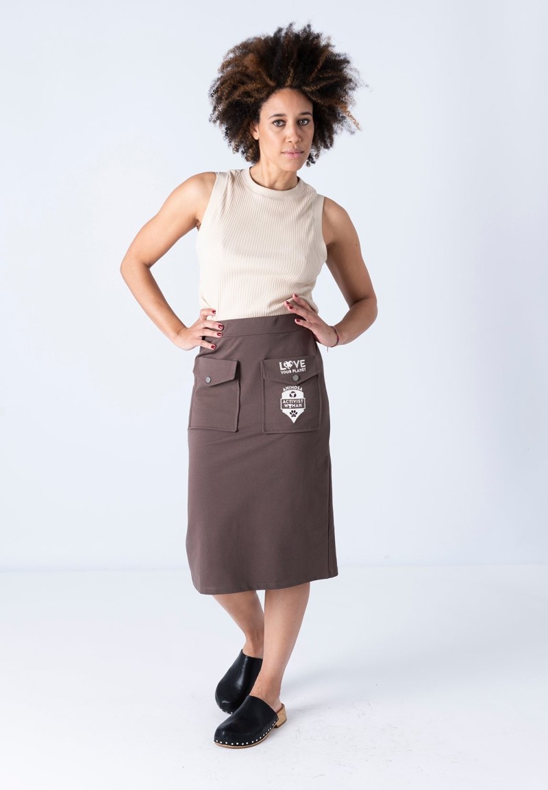 Falda Activist Woman