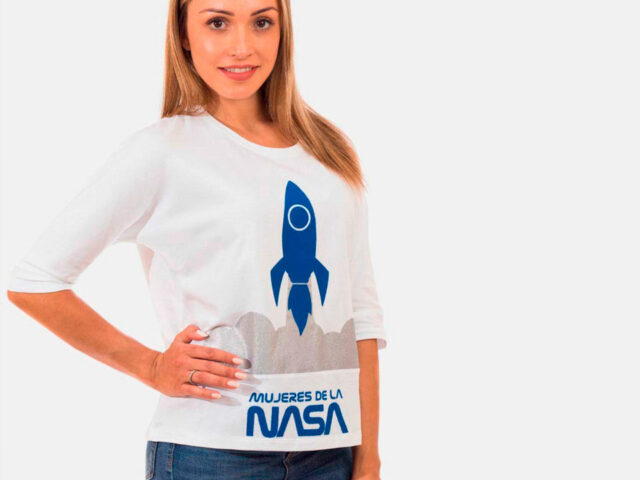 camiseta Animosa Mujeres en la ciencia